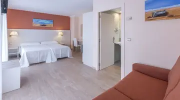 GHT Balmes Hotel Aparthotel & SPLASH