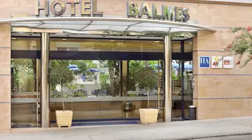 GHT Balmes Hotel Aparthotel & SPLASH