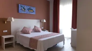 GHT Balmes Hotel Aparthotel & SPLASH