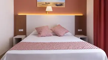 GHT BALMES HOTEL