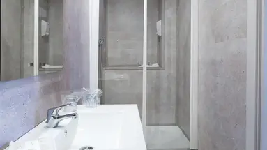 GHT BALMES HOTEL
