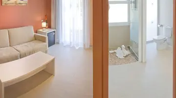 GHT BALMES HOTEL