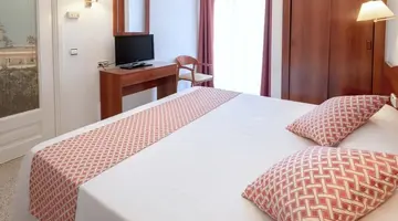 GHT BALMES HOTEL