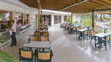 GHT Oasis Park and Spa