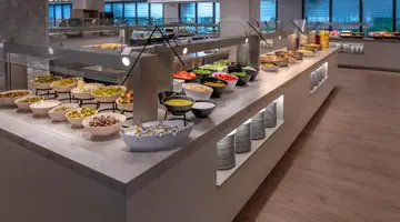 GHT Oasis Park and Spa