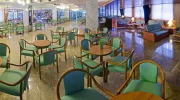 GHT Oasis Park and Spa