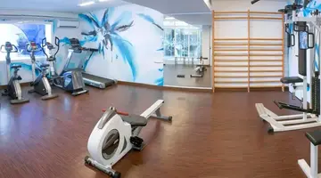 GHT Oasis Park and Spa