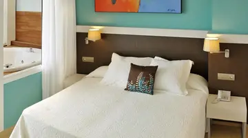 GHT Oasis Park & Spa