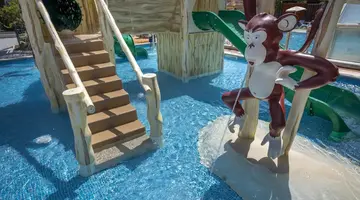 GHT Oasis Park & Spa