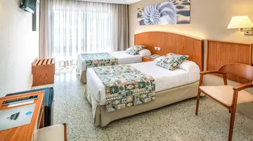 GHT Oasis Park & Spa