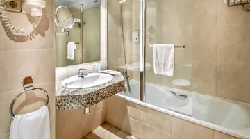 GHT Oasis Park & Spa