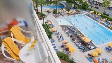 GHT OASIS PARK