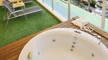 GHT OASIS PARK
