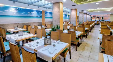 GHT Oasis Tossa & Spa