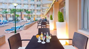GHT Oasis Tossa & Spa