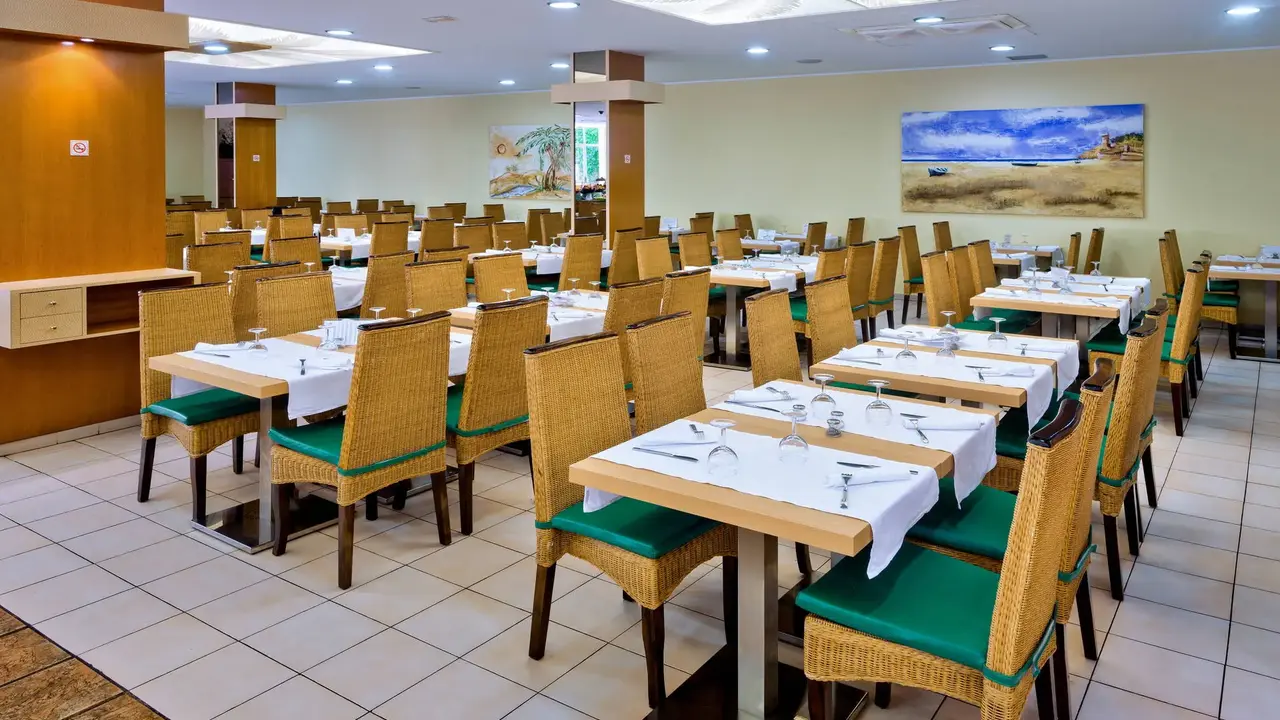GHT Oasis Tossa & Spa