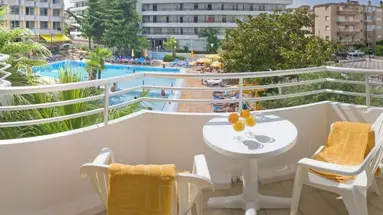 GHT Oasis Tossa & Spa