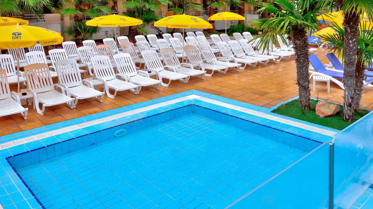 GHT Oasis Tossa & Spa