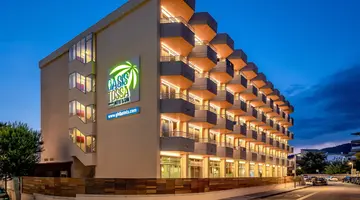 GHT Oasis Tossa & Spa