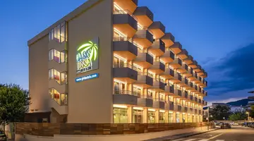 GHT Oasis Tossa & Spa