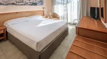 GHT Oasis Tossa & Spa