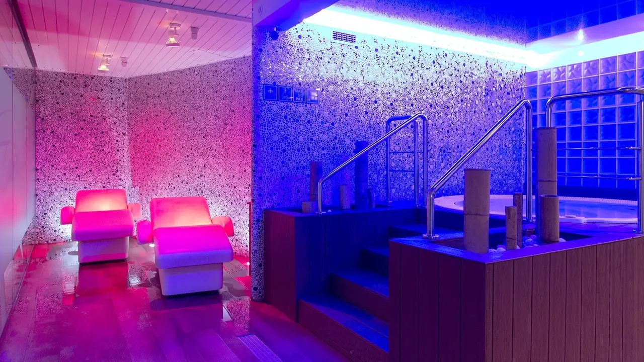 GHT Oasis Tossa & Spa