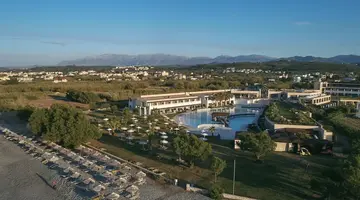 Giannoulis - Cavo Spada Luxury Sports &