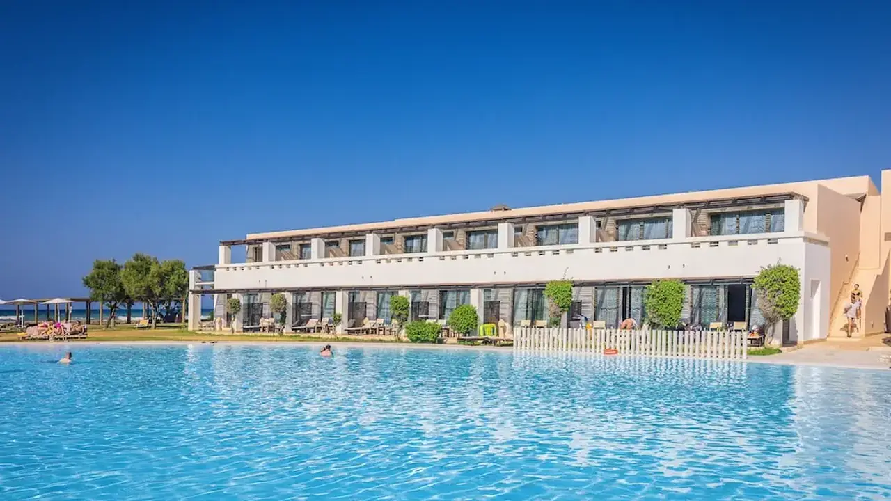 Giannoulis - Cavo Spada Luxury Sports &