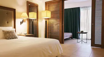 Giannoulis - Cavo Spada Luxury Sports &