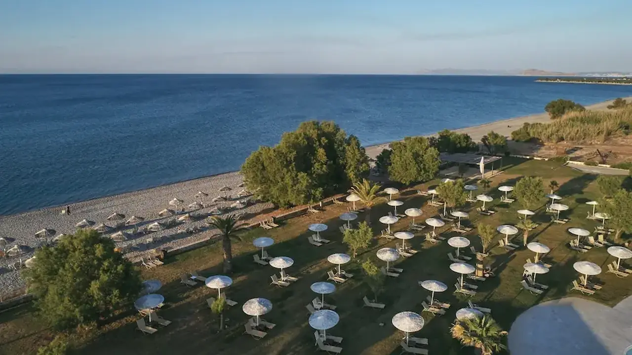 Giannoulis - Cavo Spada Luxury Sports &