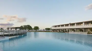 Giannoulis - Cavo Spada Luxury Sports &