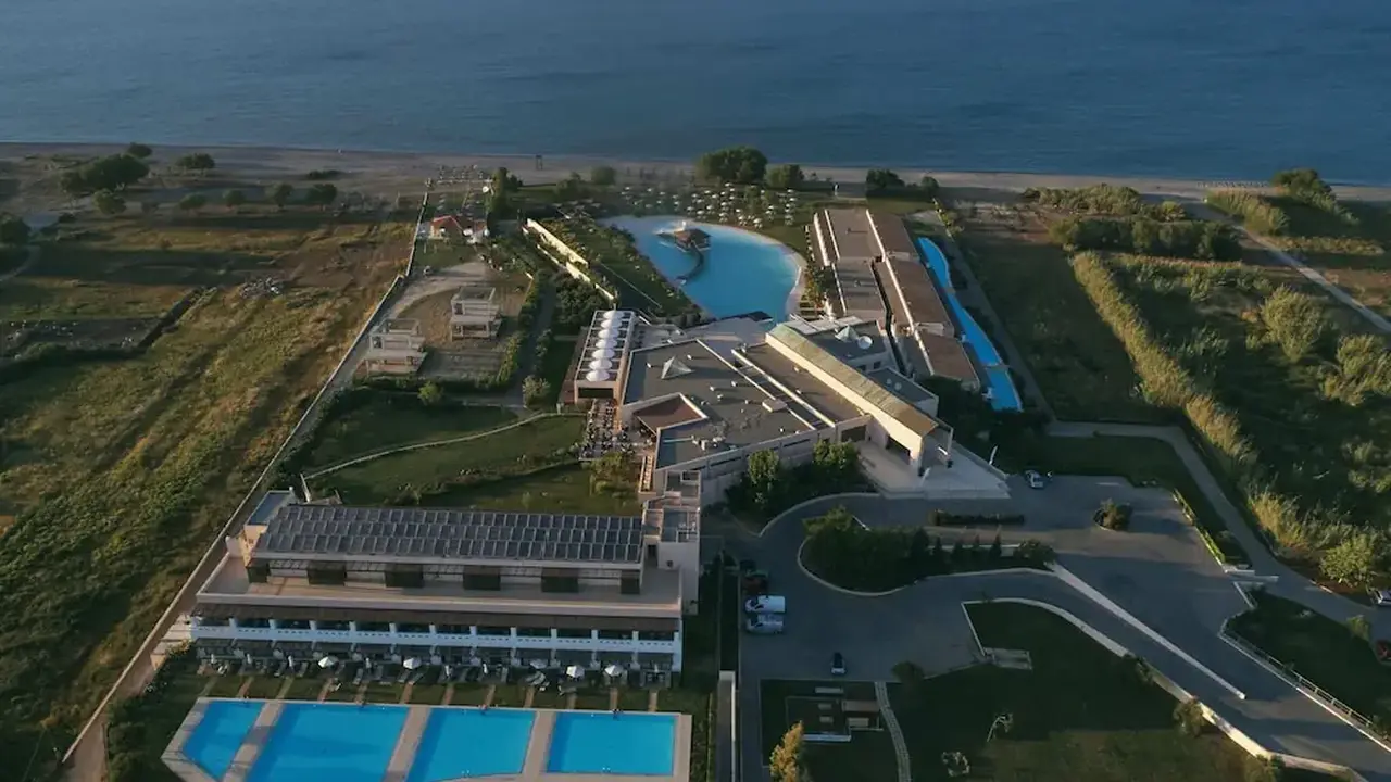 Giannoulis - Cavo Spada Luxury Sports &