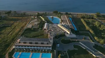 Giannoulis - Cavo Spada Luxury Sports &