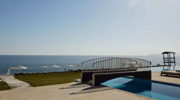 Giannoulis - Grand Bay Beach Resort - Ad