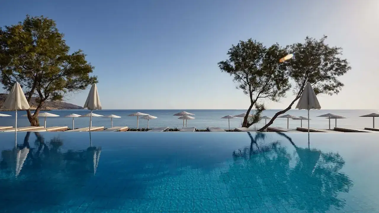 Giannoulis - Grand Bay Beach Resort - Ad