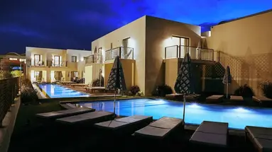 Giannoulis - Grand Bay Beach Resort - Ad