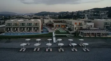 Giannoulis - Grand Bay Beach Resort - Ad