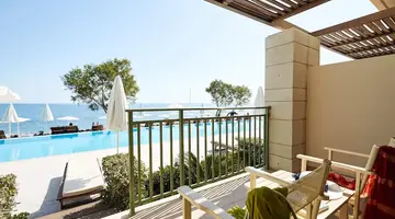 Giannoulis - Grand Bay Beach Resort - Ad