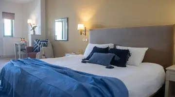 Giannoulis - Grand Bay Beach Resort - Ad