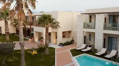 Giannoulis - Grand Bay Beach Resort - Ad