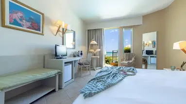 Giannoulis - Grand Bay Beach Resort - Ad