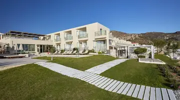 Giannoulis - Grand Bay Beach Resort - Ad