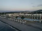 Giannoulis - Grand Bay Beach Resort - Ad
