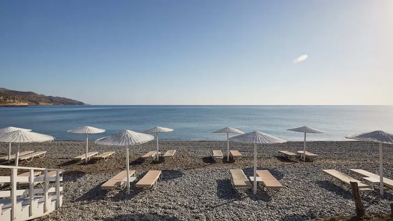 Giannoulis - Grand Bay Beach Resort - Ad