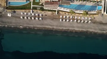Giannoulis - Grand Bay Beach Resort - Ad