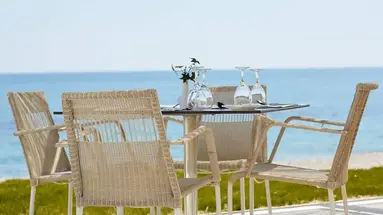 Giannoulis - Grand Bay Beach Resort - Ad