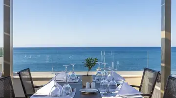 Giannoulis - Grand Bay Beach Resort - Ad