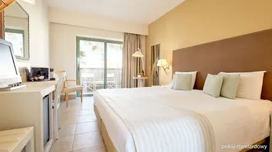 Giannoulis Grand Bay Beach Resort