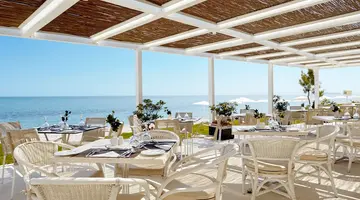 Giannoulis Grand Bay Beach Resort
