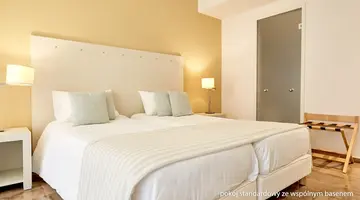 Giannoulis Grand Bay Beach Resort